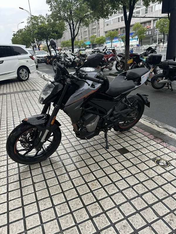 二手春风250NK