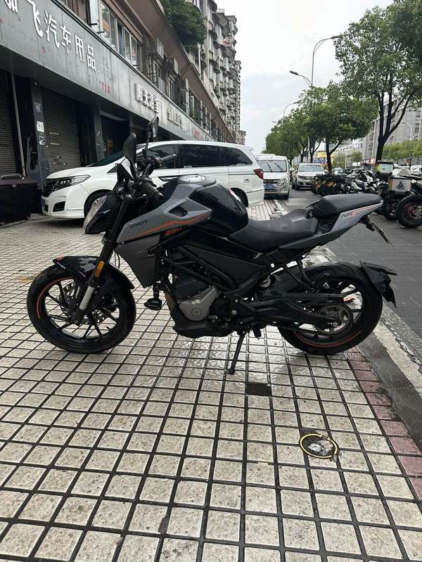二手春风250NK