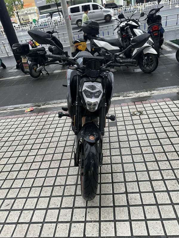 二手春风250NK