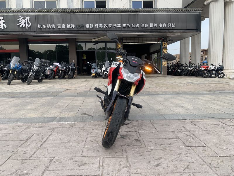 二手五羊本田CB190R 暴锋眼