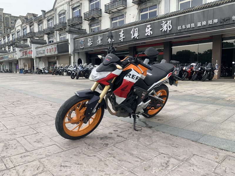 二手五羊本田CB190R 暴锋眼