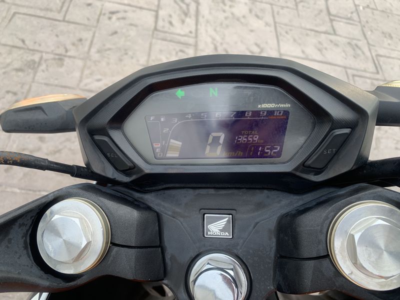 二手五羊本田CB190R 暴锋眼