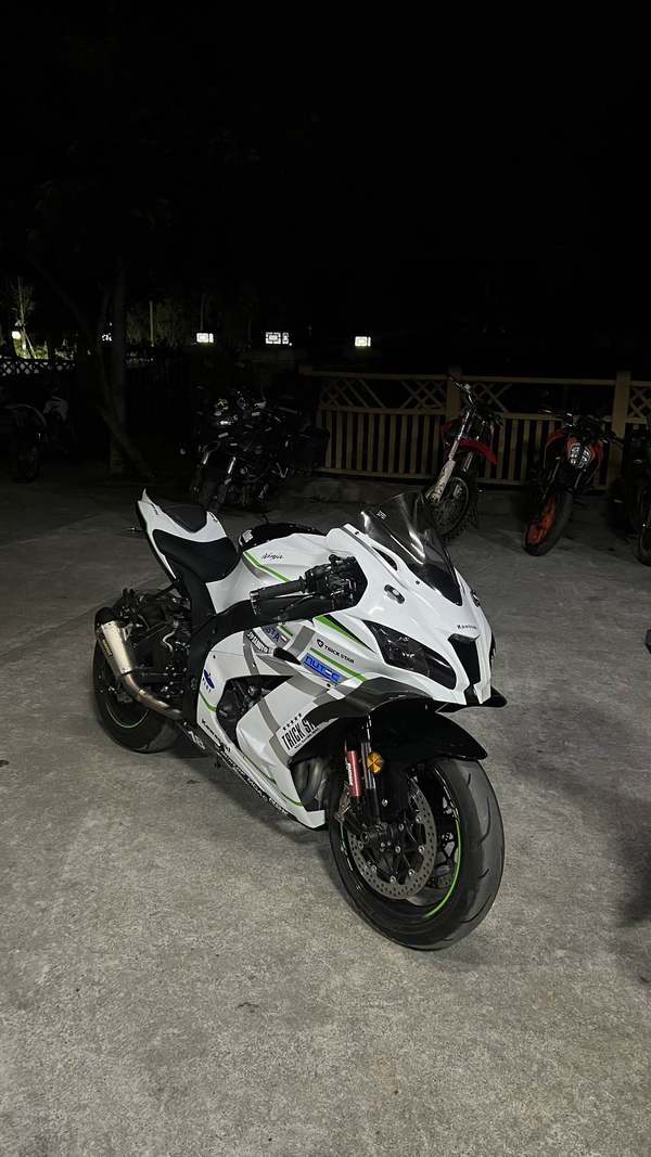 二手川崎Ninja ZX-10R