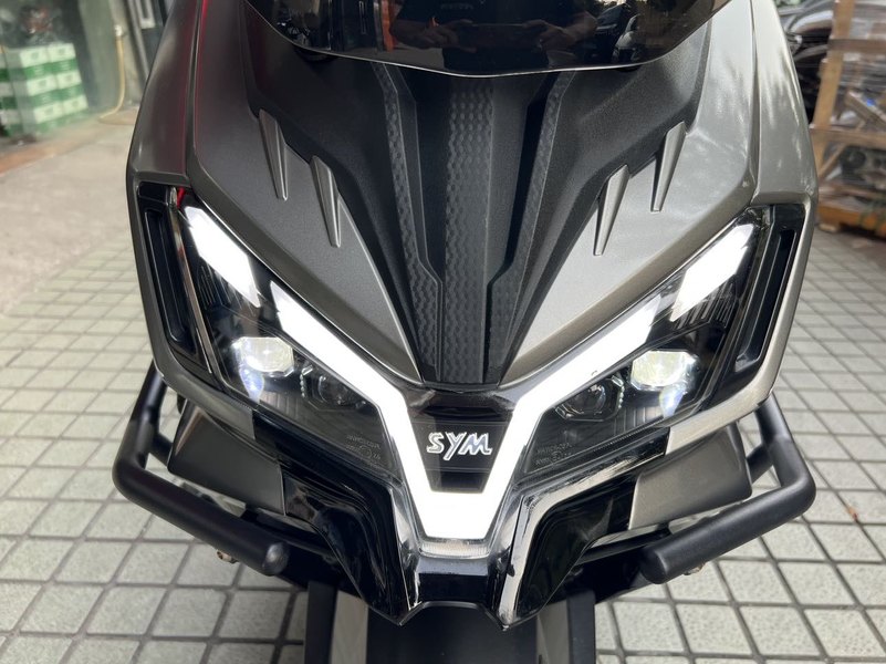 二手三阳哈士奇 Husky ADV300