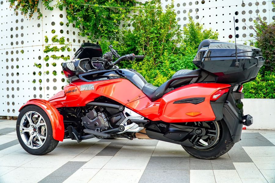 二手庞巴迪Spyder F3 