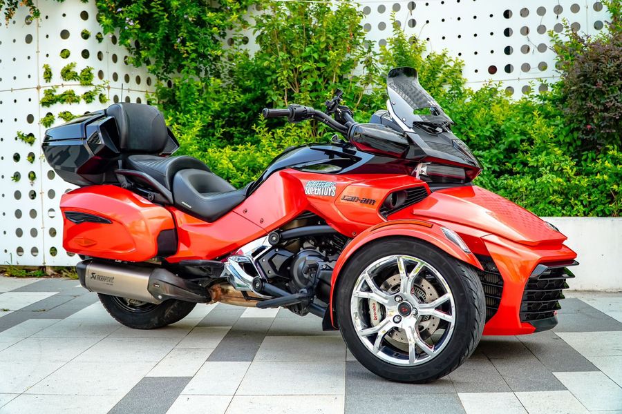 二手庞巴迪Spyder F3 