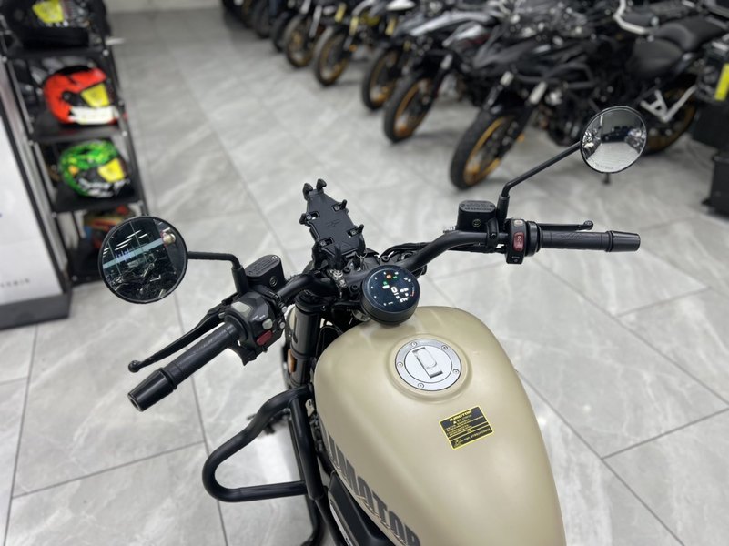 二手QJMOTOR闪300