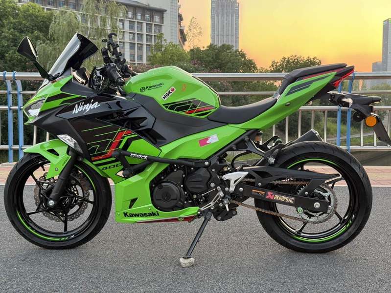 二手川崎Ninja 400