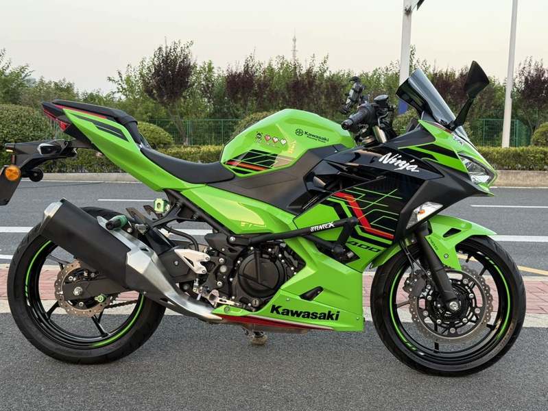 二手川崎Ninja 400
