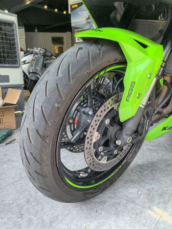 二手川崎ZX-4R
