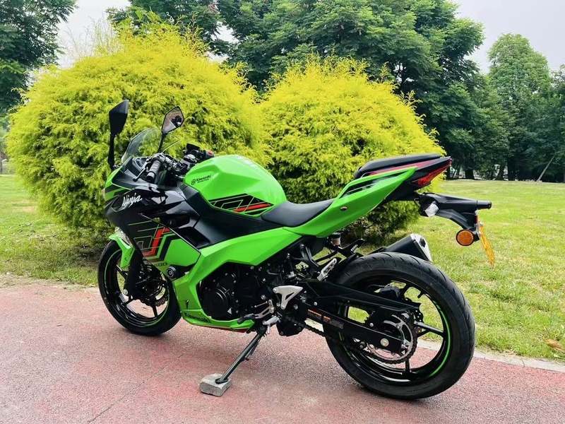 二手川崎Ninja 400