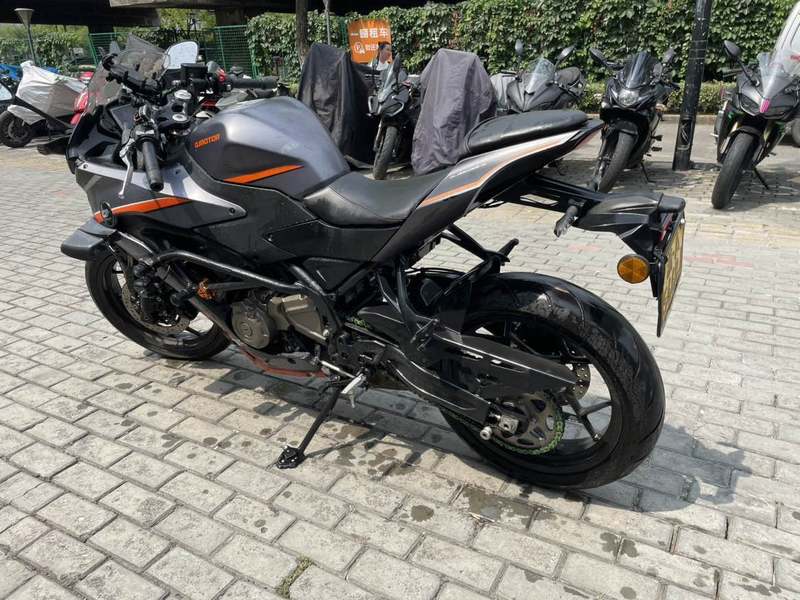 二手QJMOTOR赛350