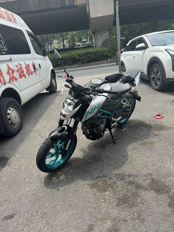 二手春风250NK