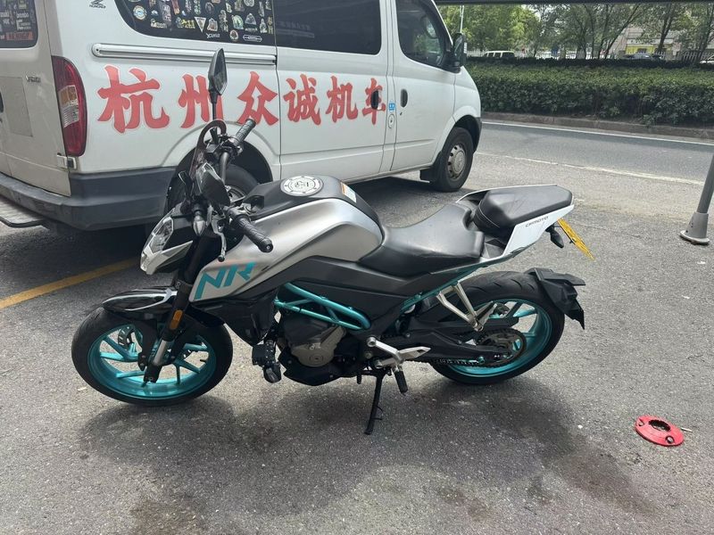 二手春风250NK