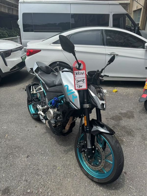 二手春风250NK