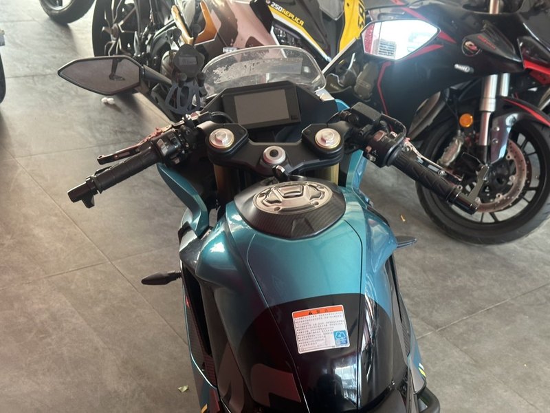 二手春风250SR