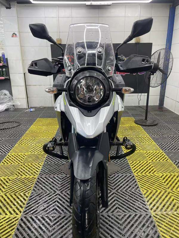 二手豪爵铃木DL250