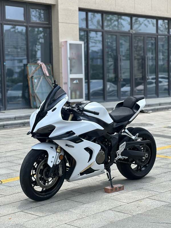 二手QJMOTOR赛800