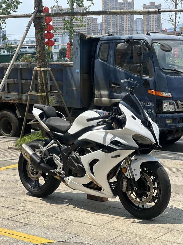 二手QJMOTOR赛800