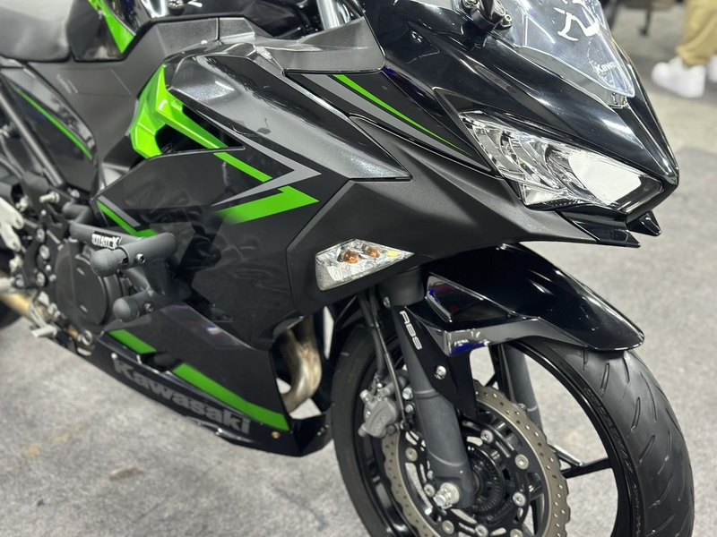 二手川崎Ninja 400