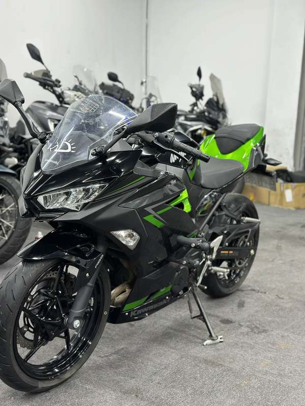 二手川崎Ninja 400