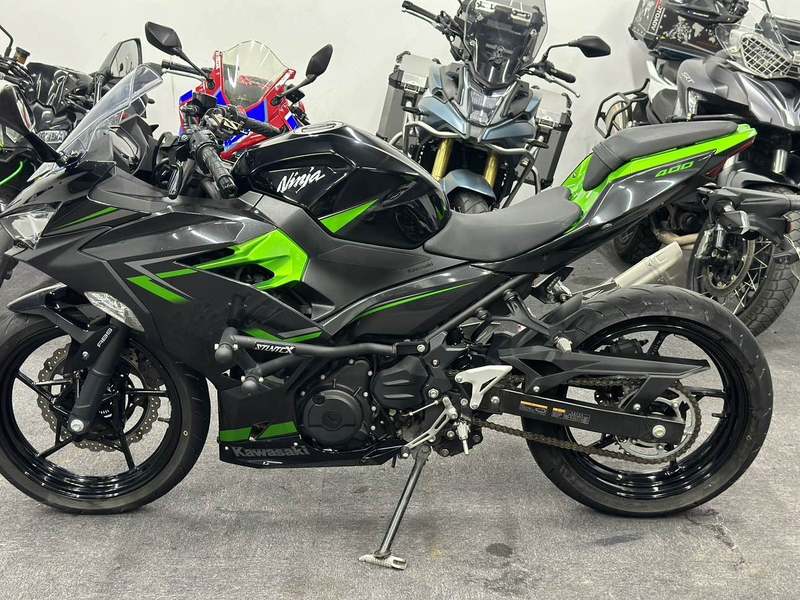 二手川崎Ninja 400