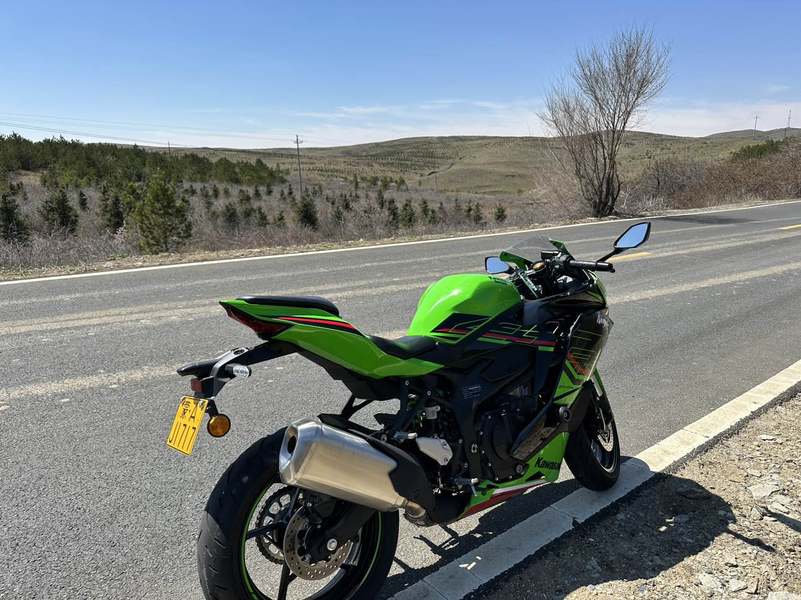 二手川崎ZX-4R