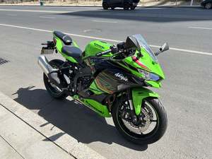 二手川崎ZX-4R