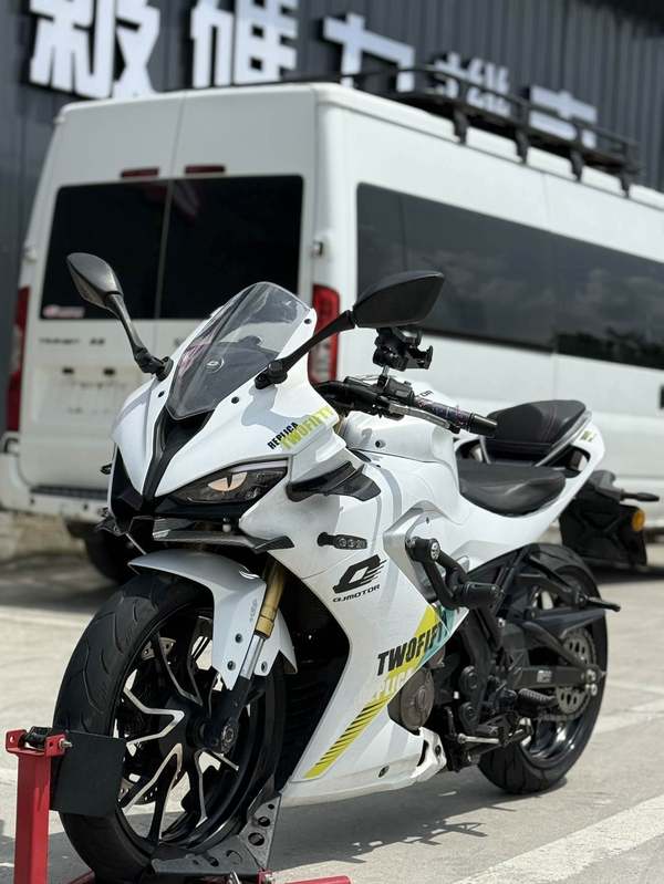 二手QJMOTOR赛250