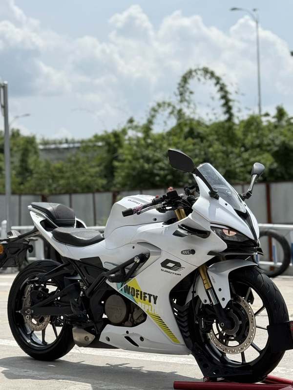 二手QJMOTOR赛250