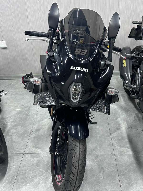 二手豪爵铃木GSX250R
