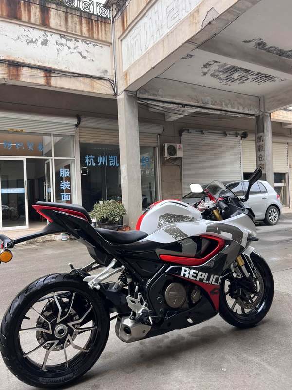 二手QJMOTOR赛250