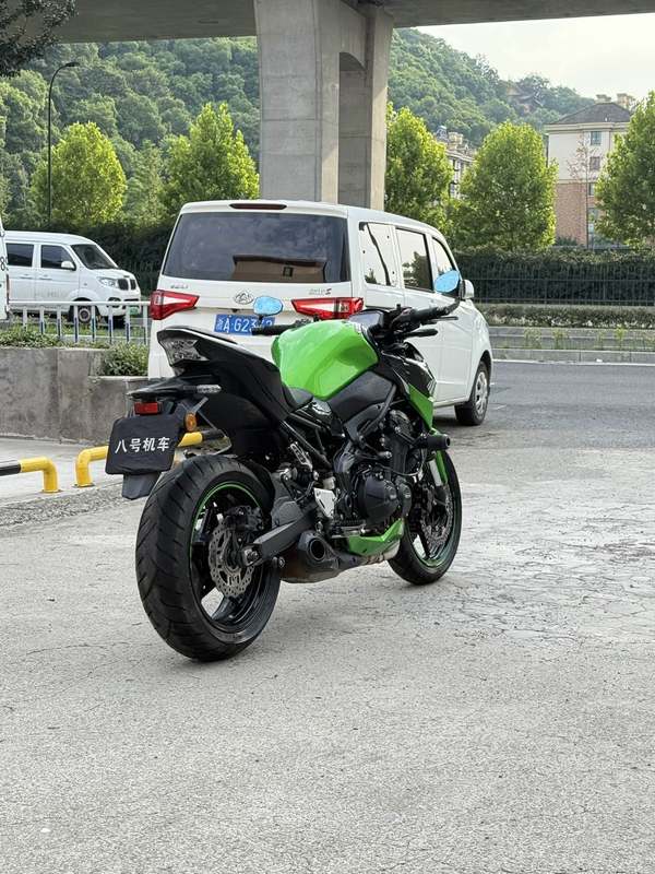 二手川崎Z900