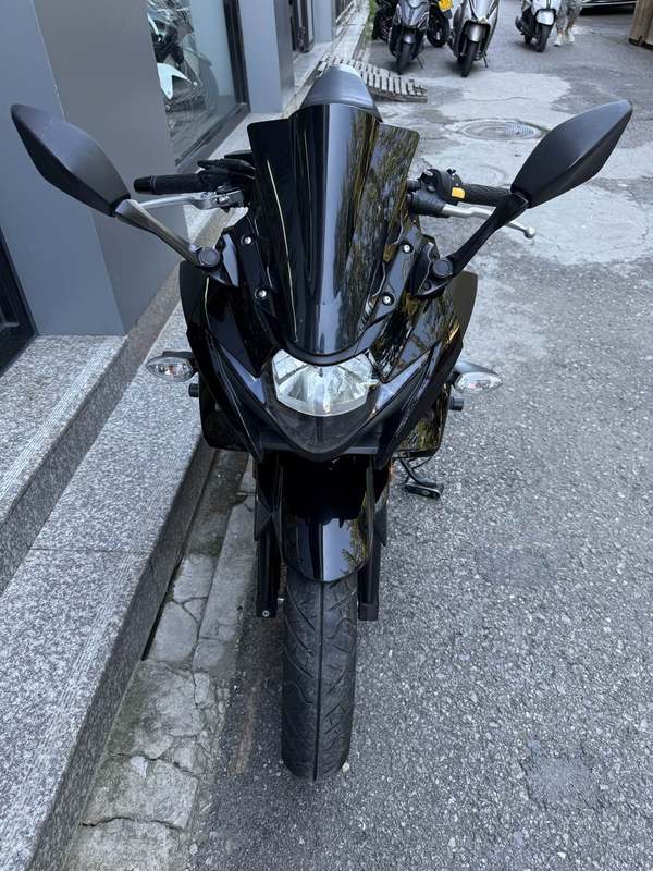 二手豪爵铃木GSX250R