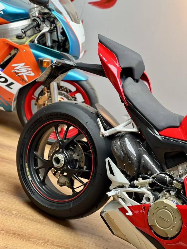 二手杜卡迪Panigale V4