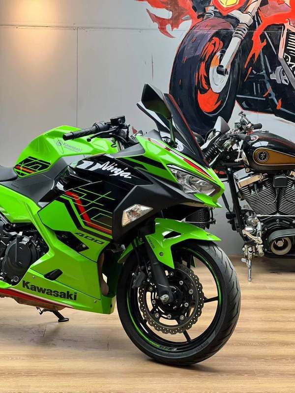 二手川崎Ninja 400