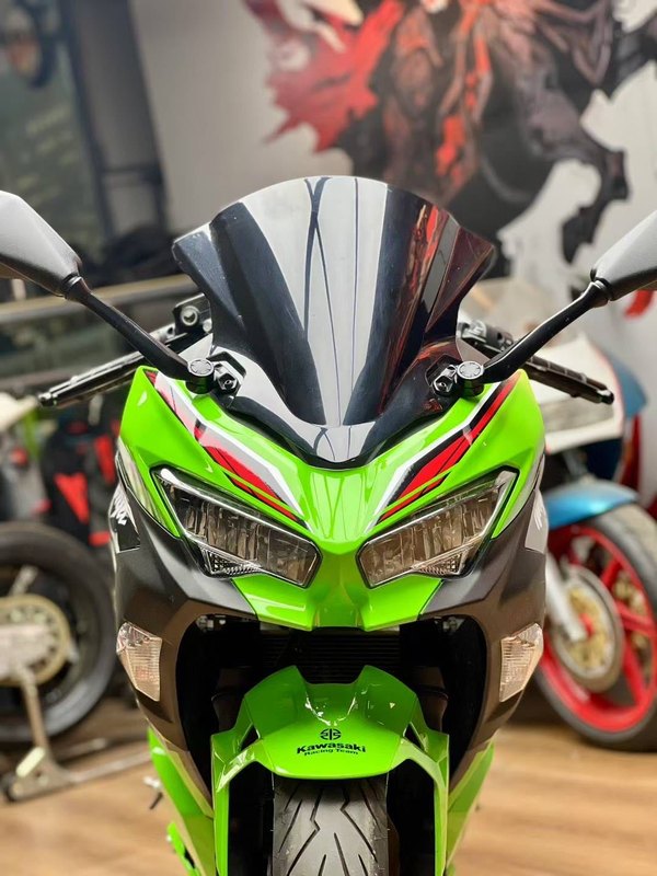 二手川崎Ninja 400