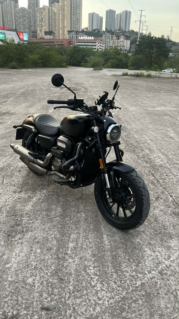 二手QJMOTOR闪300