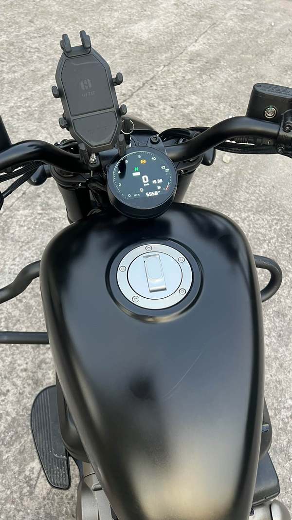 二手QJMOTOR闪300