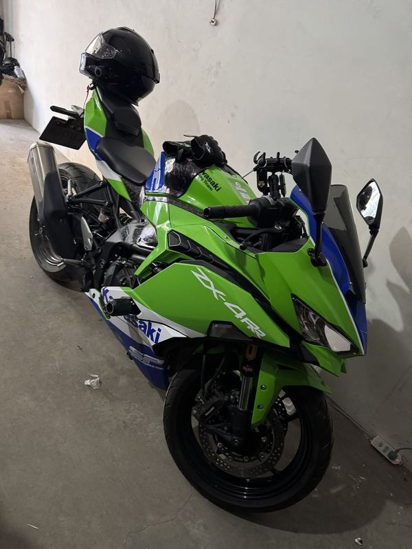 二手川崎ZX-4R