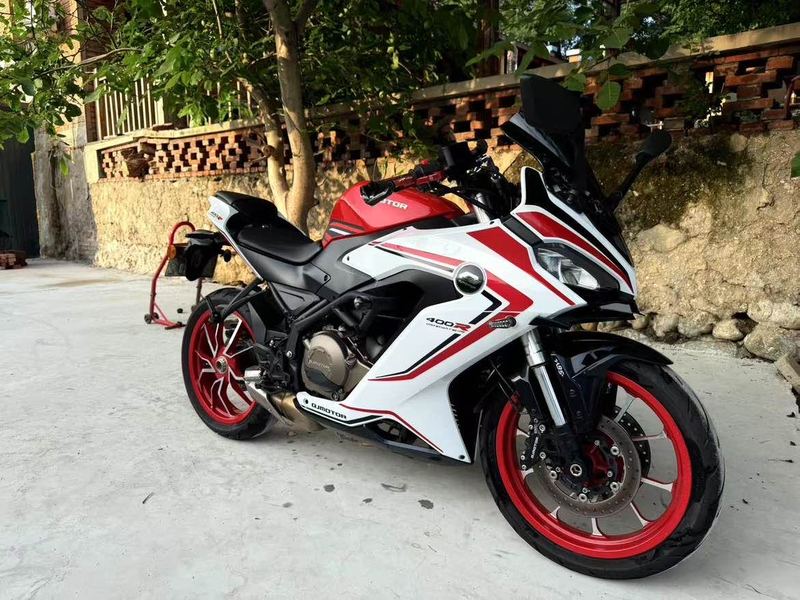 二手QJMOTOR赛400