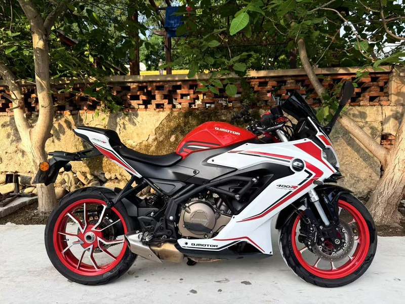 二手QJMOTOR赛400