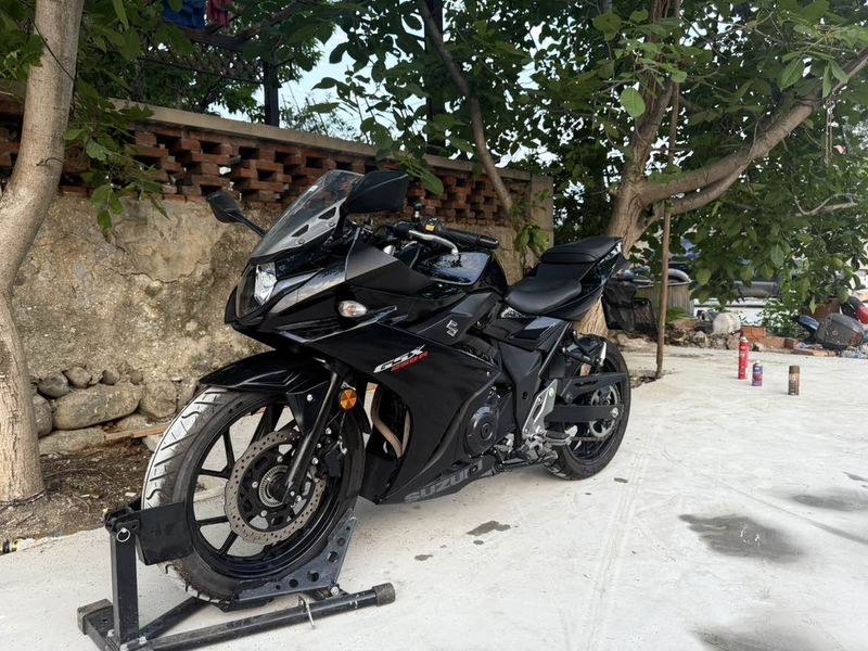 二手豪爵铃木GSX250R