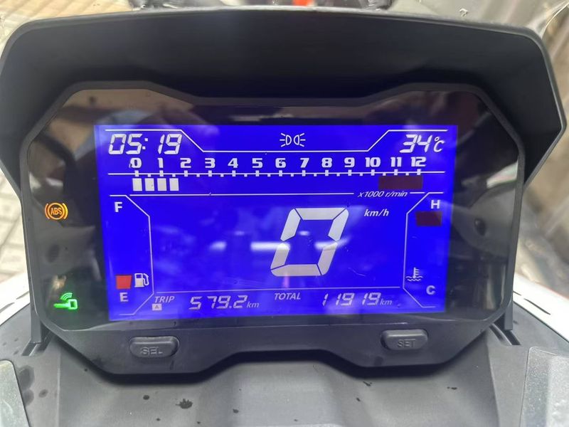 二手大阳V锐 ADV150