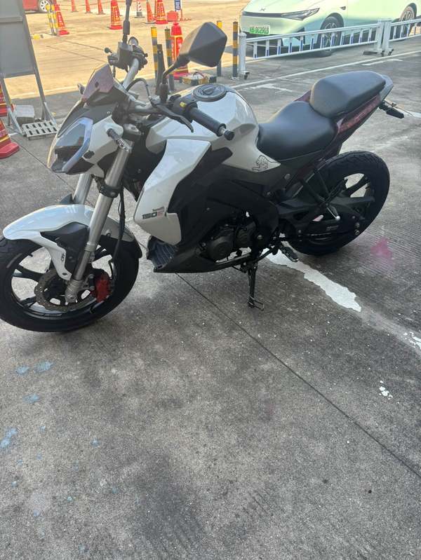 二手贝纳利小迅龙 BN150S