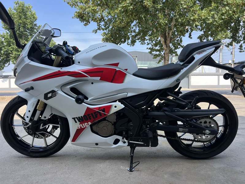 二手QJMOTOR赛250