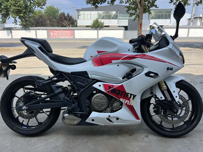 二手QJMOTOR赛250