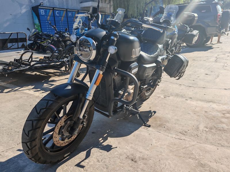 二手QJMOTOR闪300