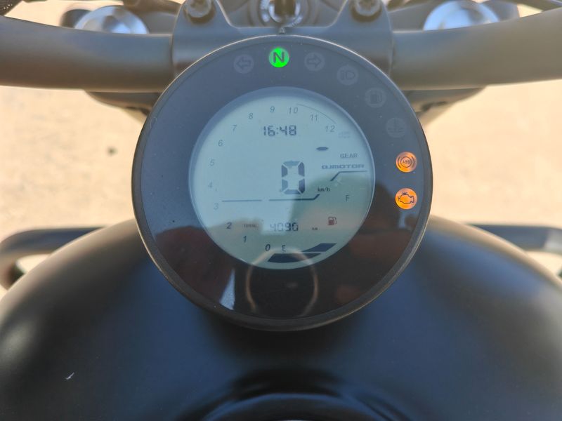 二手QJMOTOR闪300
