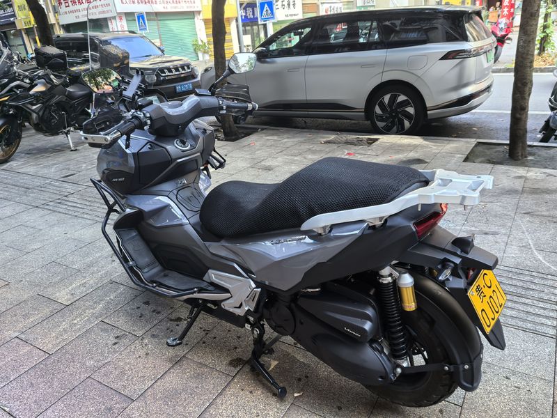 二手大阳V锐 ADV350